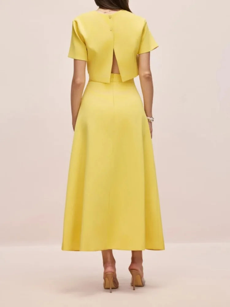 Conjunto Floral Cropped e Saia Midi Modern Iza