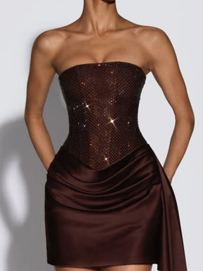 Vestido Curto com Paetê e Drapeado Modern Louisy