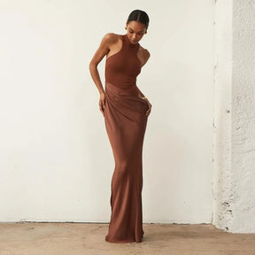 Vestido Longo Gola Alta sem Mangas Modern Hazel