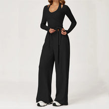 Conjunto Três Peças Casaquinho e Regata com Calça Modern Comfy