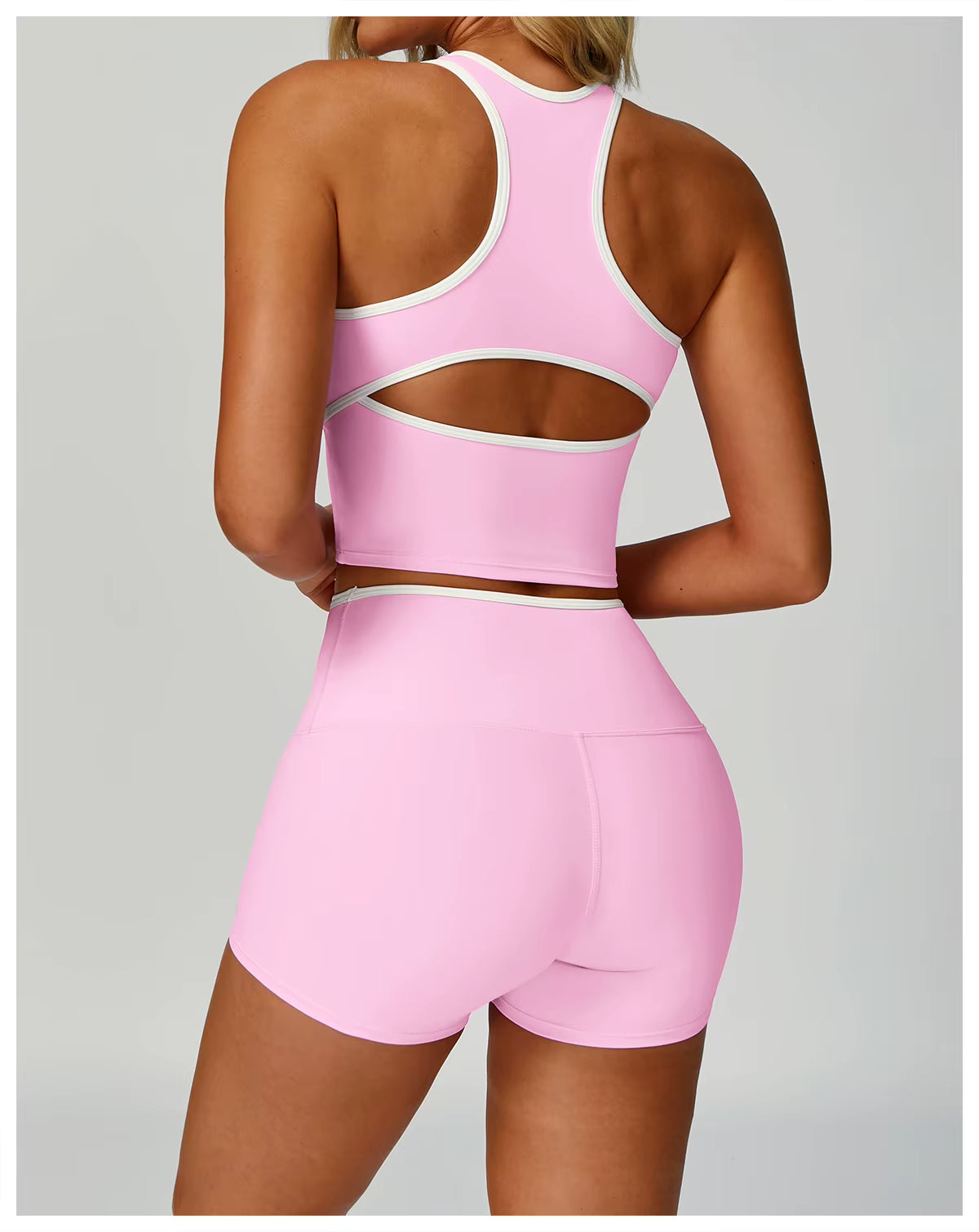 Conjunto Top Cropped Push Up e Short Jholie