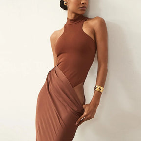Vestido Longo Gola Alta sem Mangas Modern Hazel
