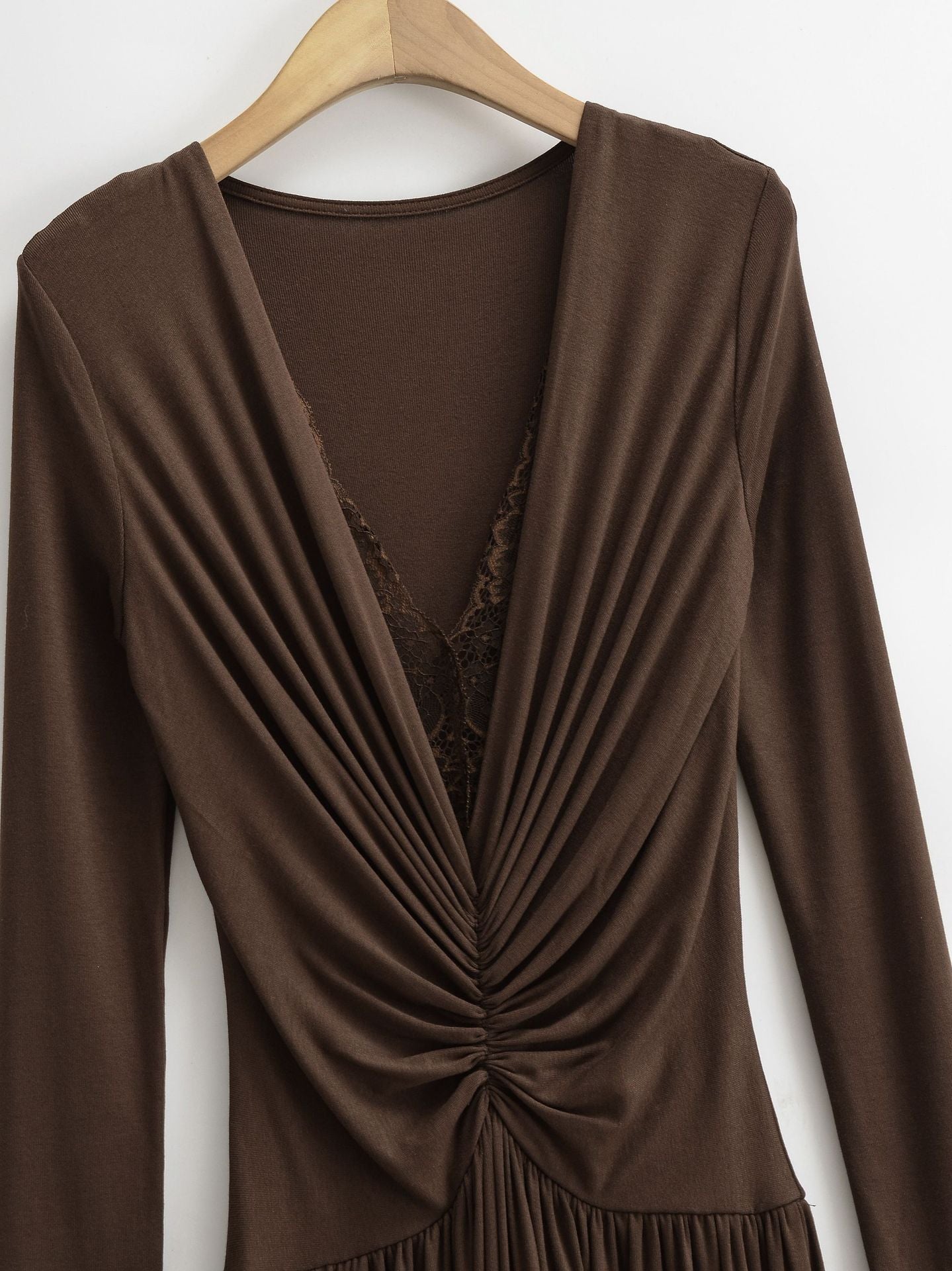 Vestido de Manga Longa Elegante Longo com Renda Modern Dyni