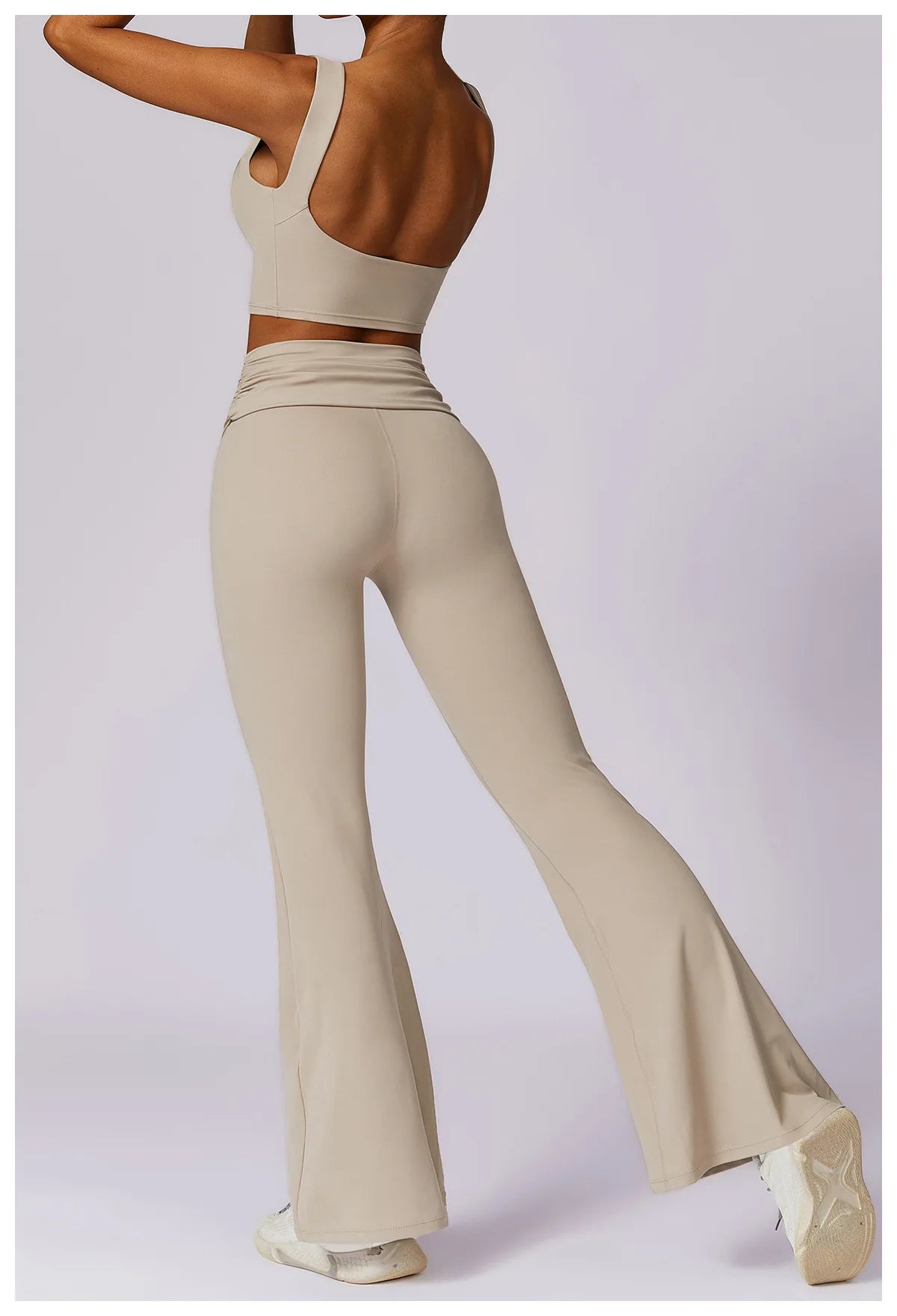 Conjunto Top e Calça Flare Cós Dobrado com Regulagem Modern Louise