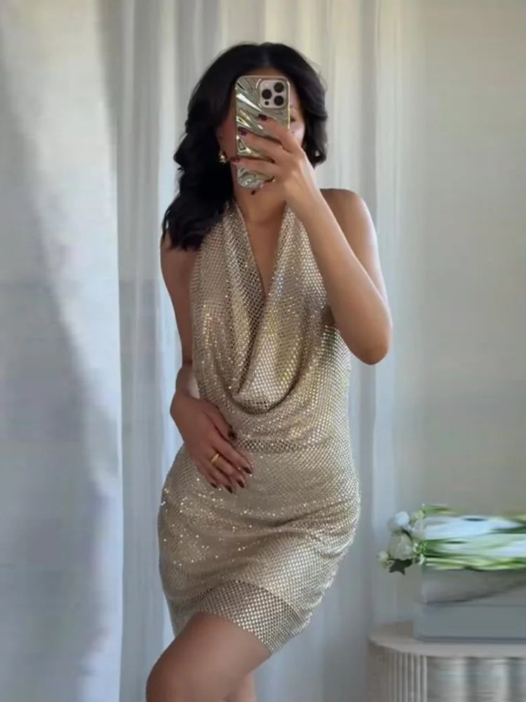 Vestido Curto com Brilho Modern Zayra