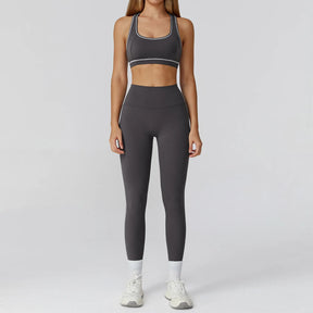 Conjunto Três Peças Jaqueta com Top Push Up e Calça Legging Modeladora Modern Style