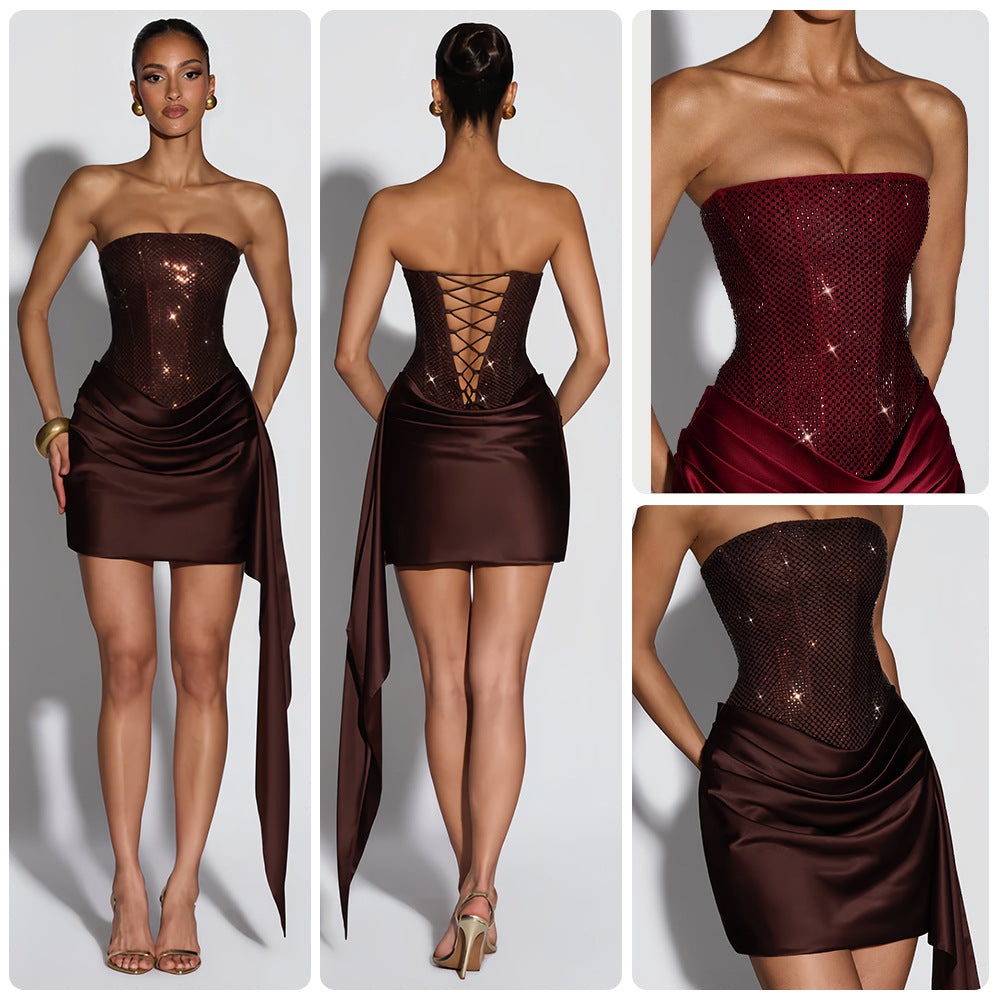 Vestido Curto com Paetê e Drapeado Modern Louisy