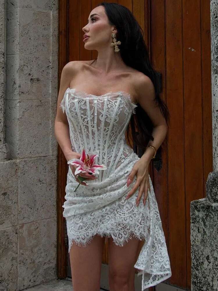 Vestido Curto Corset de Renda Modern Dubai