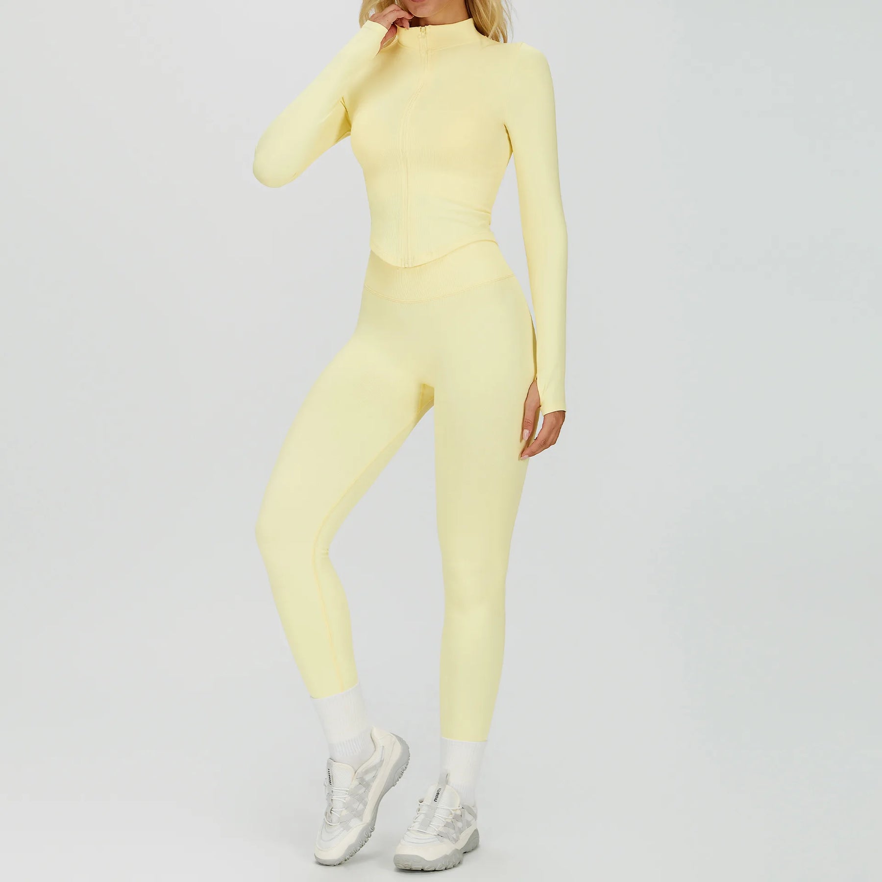 Conjunto Três Peças Top Push Up com Jaqueta e Calça Legging Modern Lace
