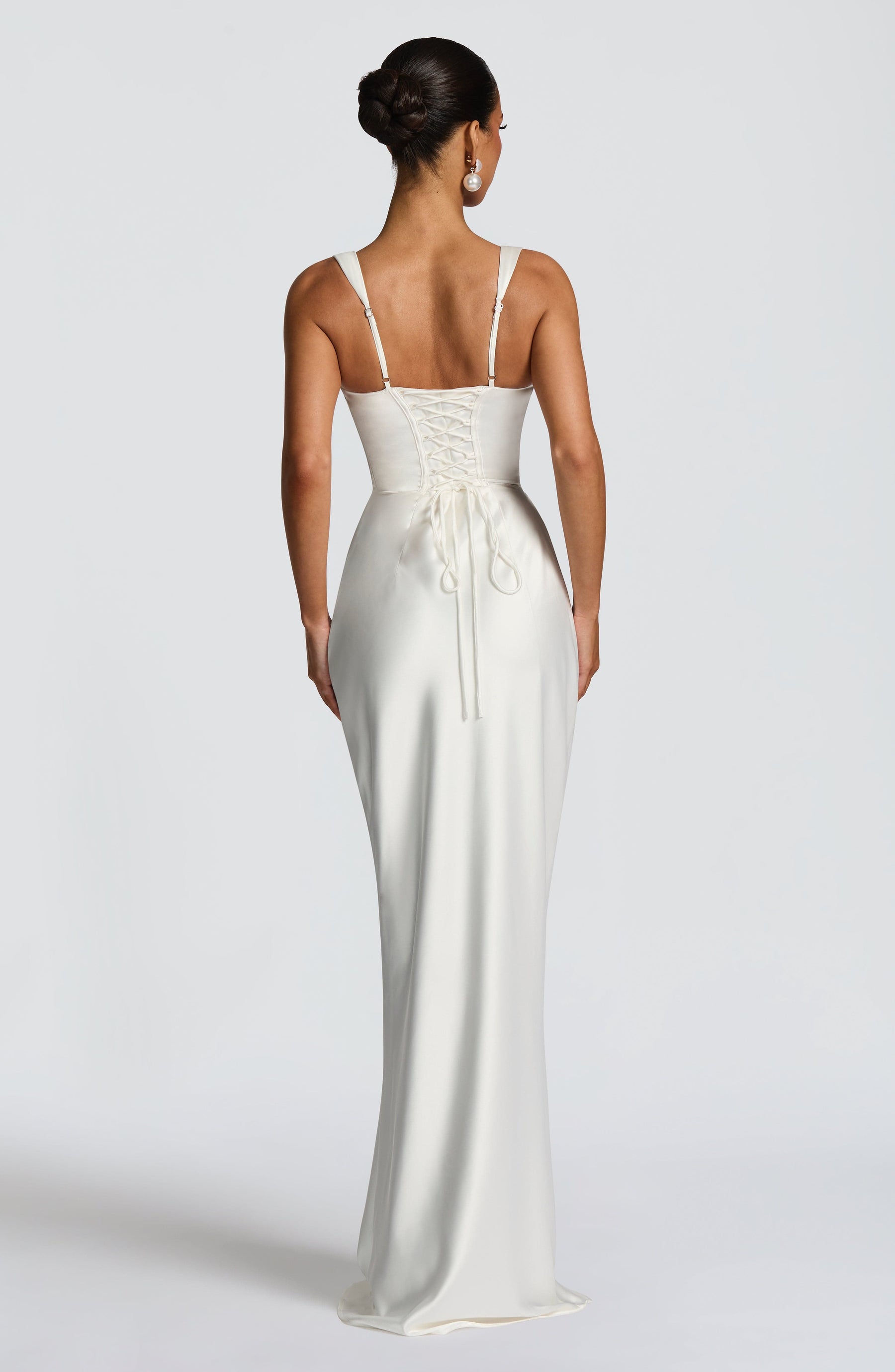 Vestido Longo de Cetim com Lenço Modern Viena