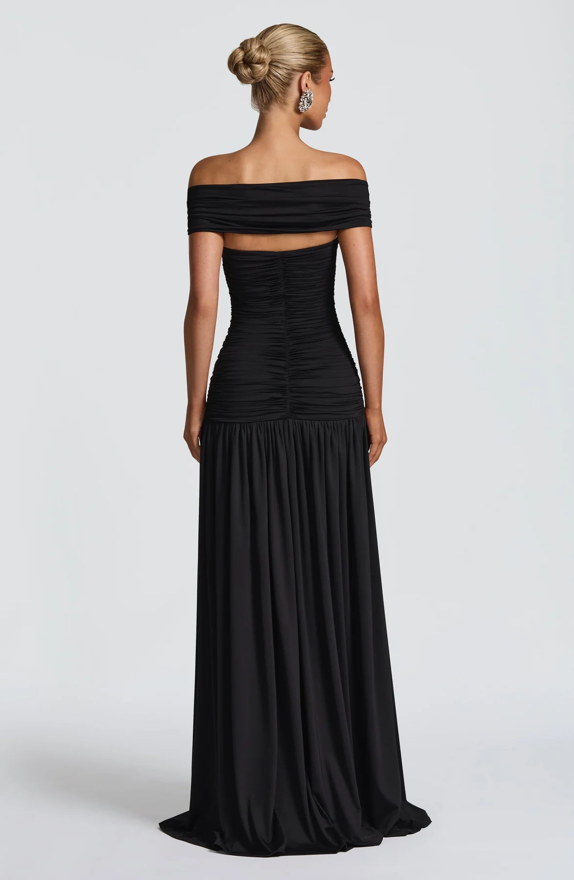 Vestido Longo Ombro a Ombro com Fenda Modern Susan