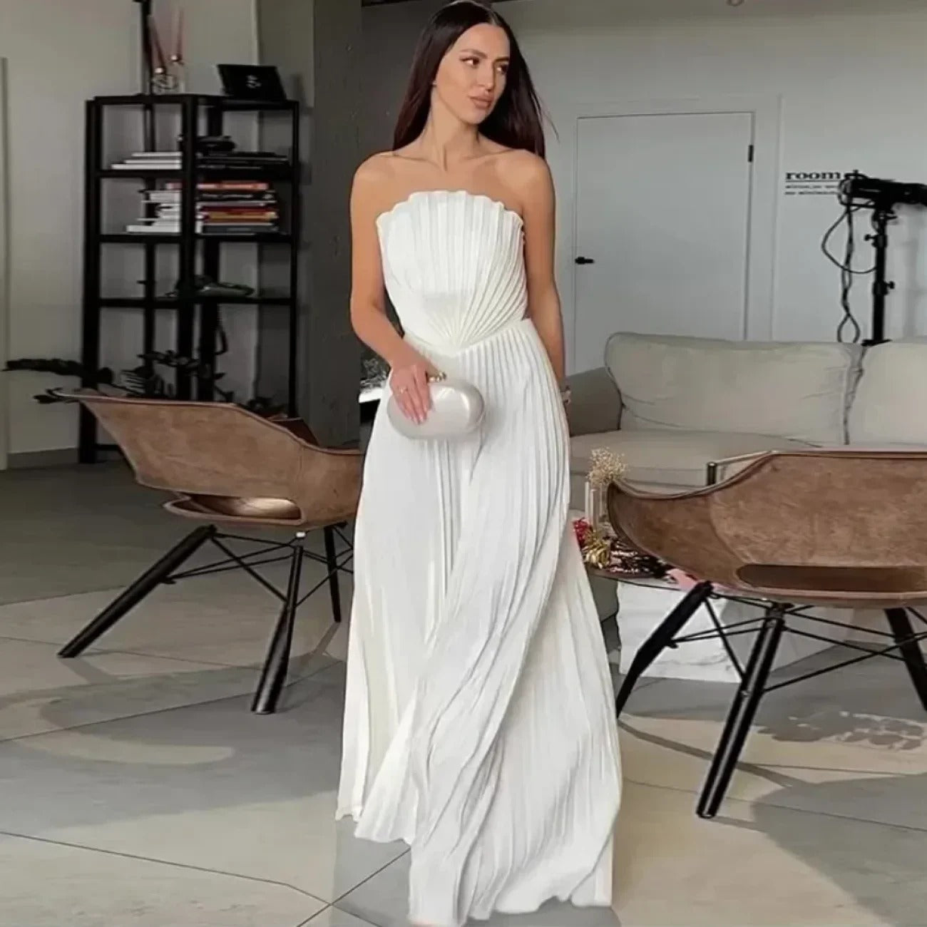 Vestido Longo Off White Plissado Modern Keisy