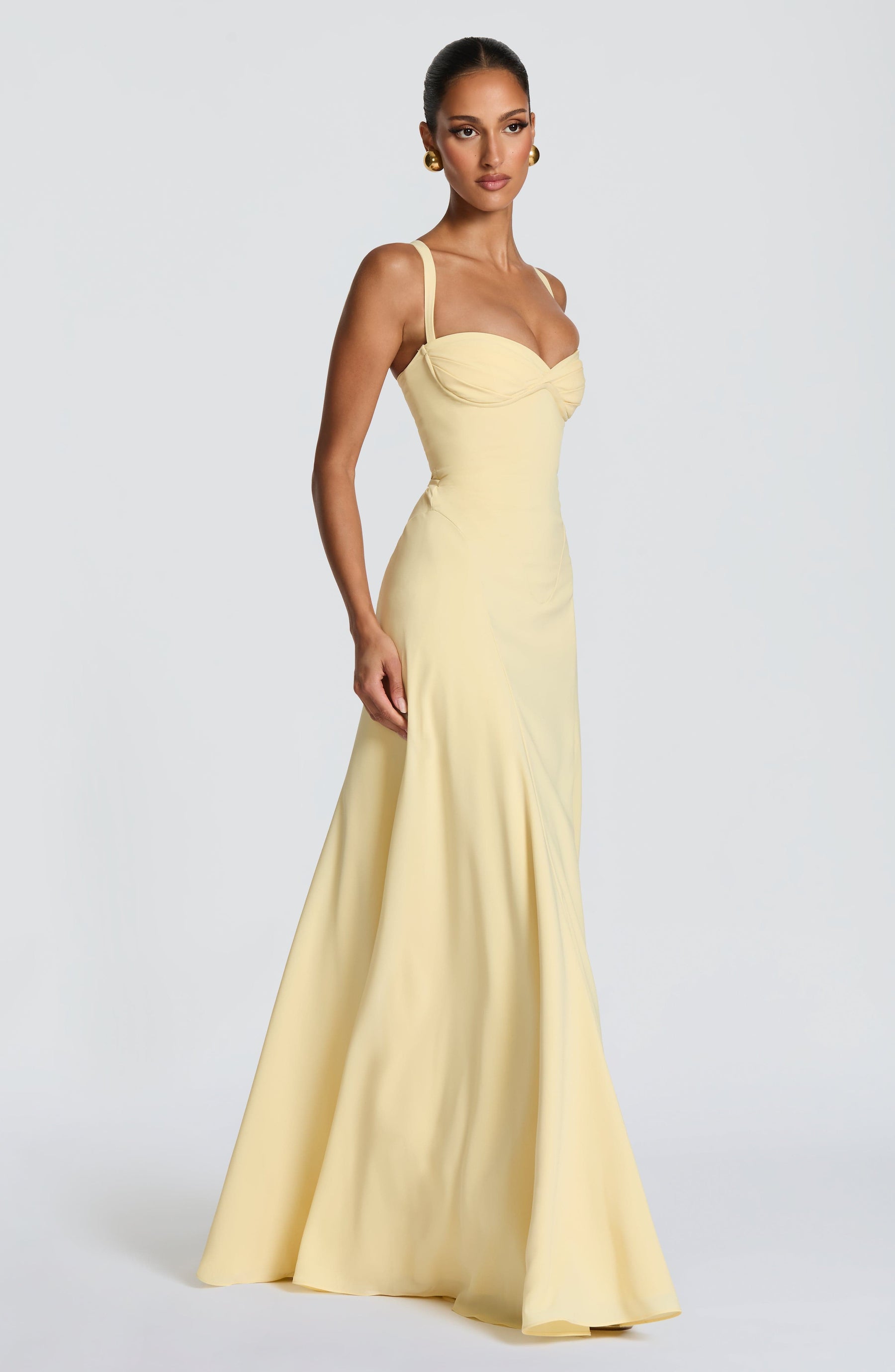 Vestido Longo com Alças e Ajustes nas Costas Modern Irie