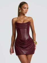 Vestido Curto em Couro Modern Margot