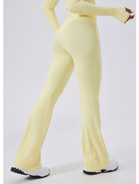 Conjunto Blusa Manga Longa e Calça Flare Modern Confort