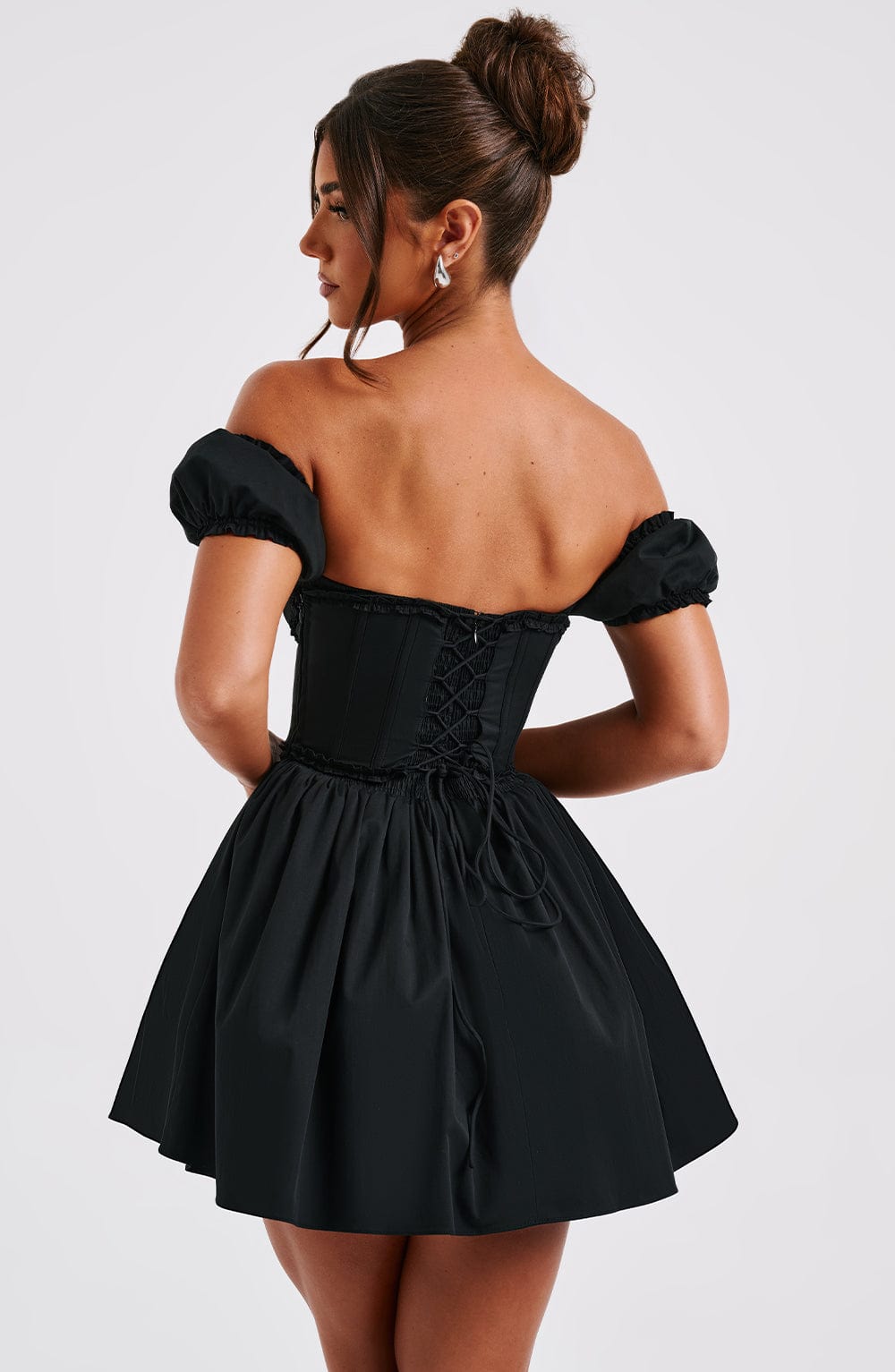 Vestido Curto Bustier Modern Penélope Preto - GOLDEN ERA