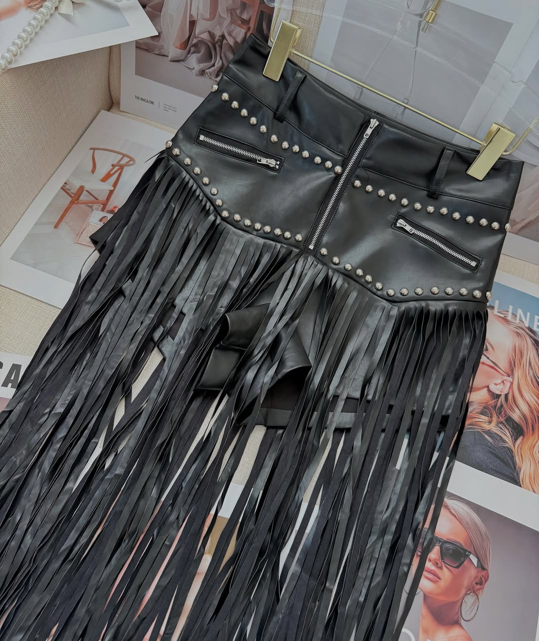 Shorts de Couro com Franjas Modern Marília